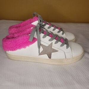 Steve Madden Polaris White and Pink Shoes sz 9.5